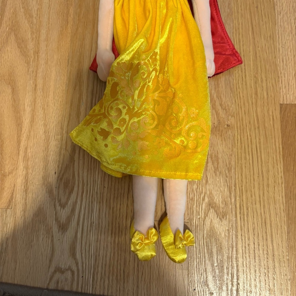 Disney Store Snow White Plush Doll 18” Stuffed Princess - Picture 4 of 6